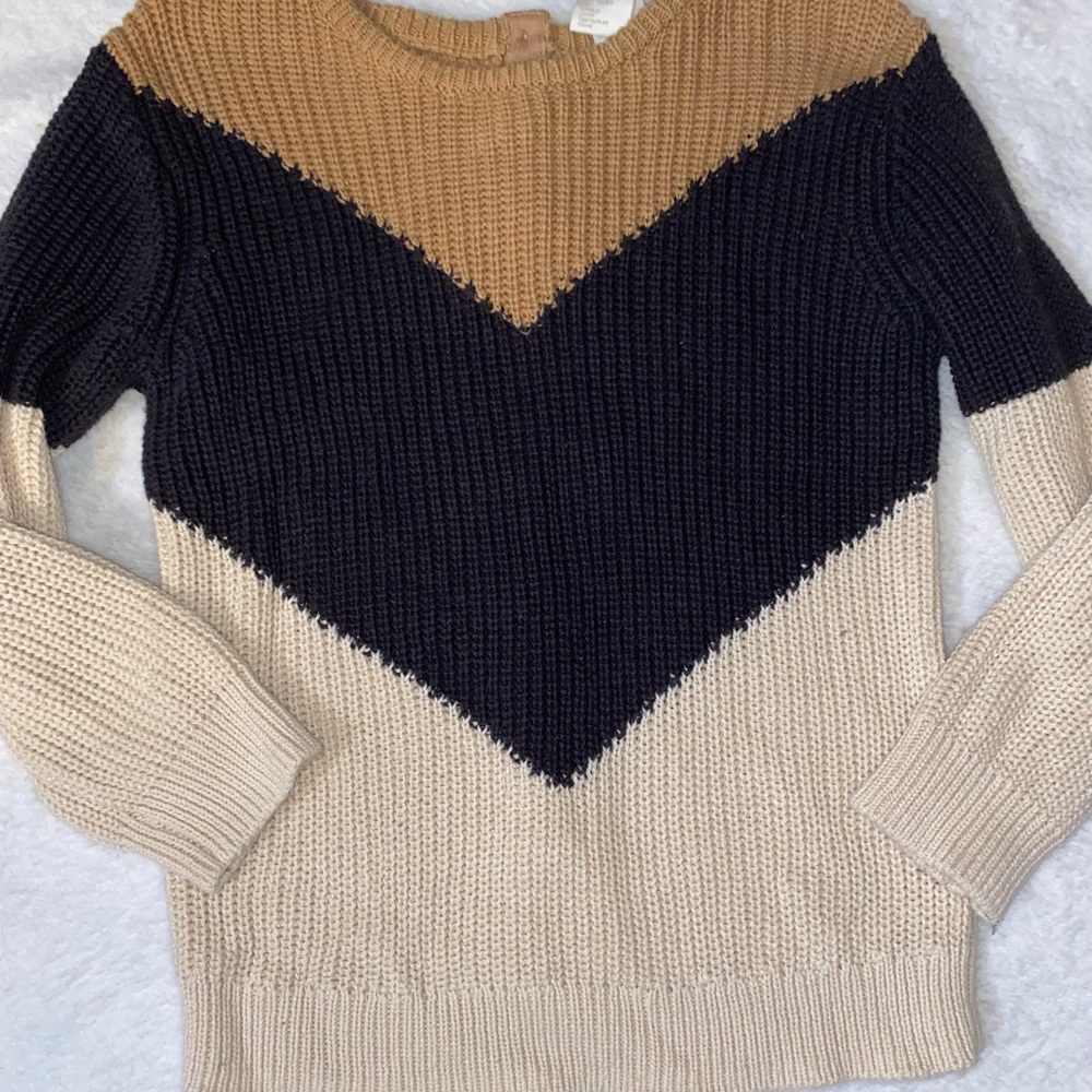🌻H&M Cable Knit sweater 2t🌻